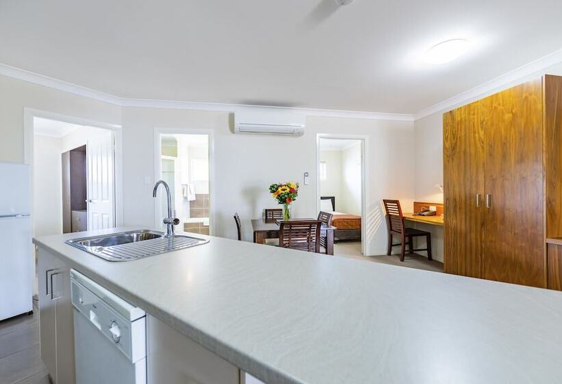 آپارتمان 2 خوابه, Roma Explorers Inn