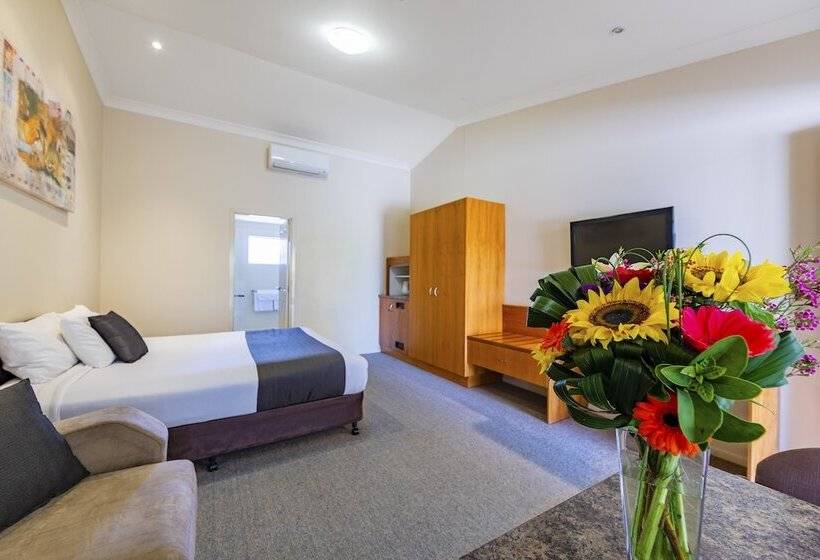 اتاق استاندارد, Roma Explorers Inn