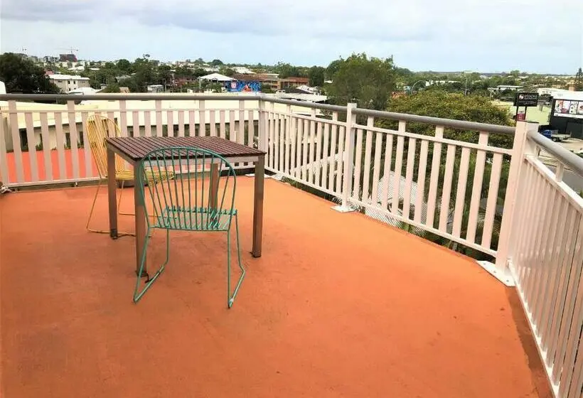 エクゼクティブスイート, Airport Clayfield Motel