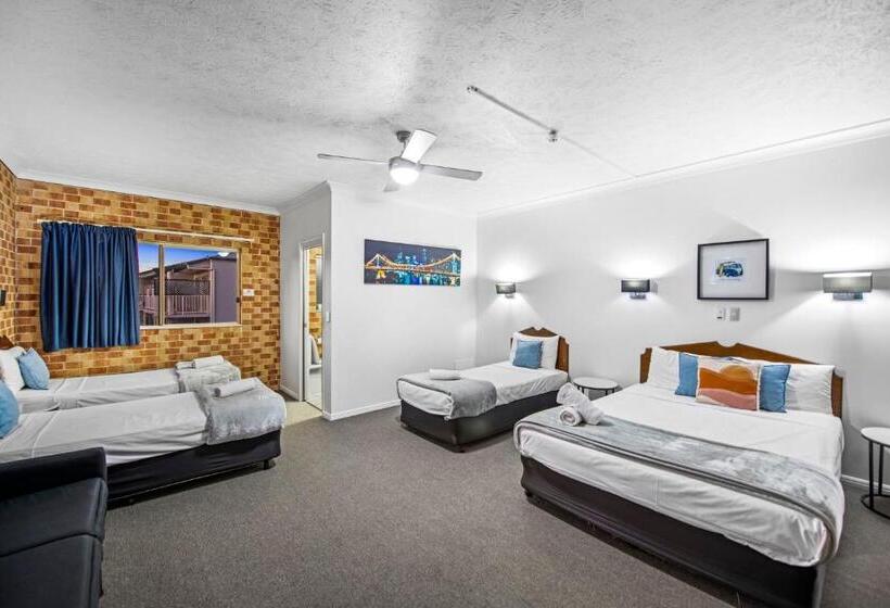 패밀리 룸, Airport Clayfield Motel