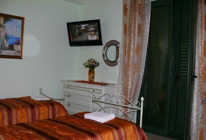 スタンダードルーム, B&b La Vecchia Stazione