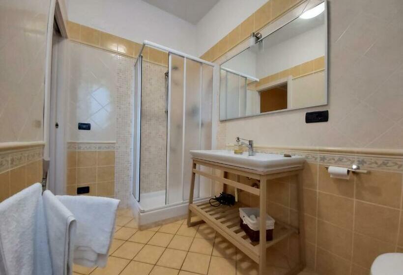 اتاق راحتی با چشمانداز استخر, Agriturismo B&b L Acquacotta