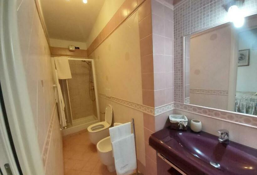 اتاق راحتی با چشمانداز استخر, Agriturismo B&b L Acquacotta