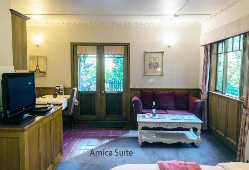 סוויטה, Arnica Views Summit Retreat