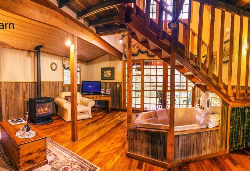 בית, חדר שינה 1, Arnica Views Summit Retreat