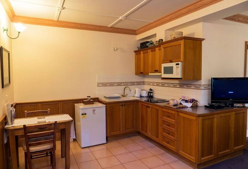 סוויטה, Arnica Views Summit Retreat