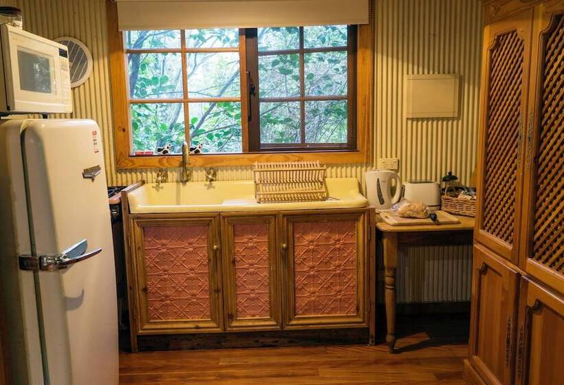 בית, חדר שינה 1, Arnica Views Summit Retreat