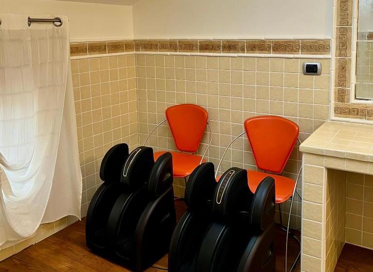 سوییت جونیور, Avanguardia Art Club