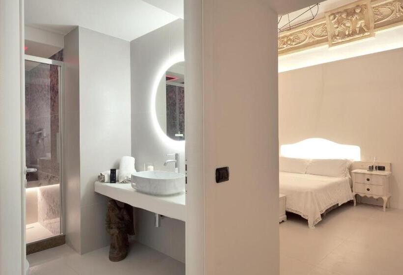 اتاق لوکس, Dimora San Giuseppe