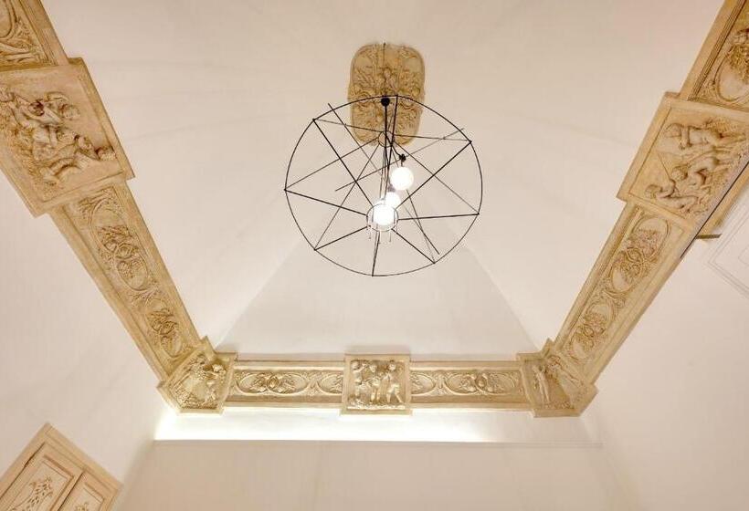 اتاق لوکس, Dimora San Giuseppe