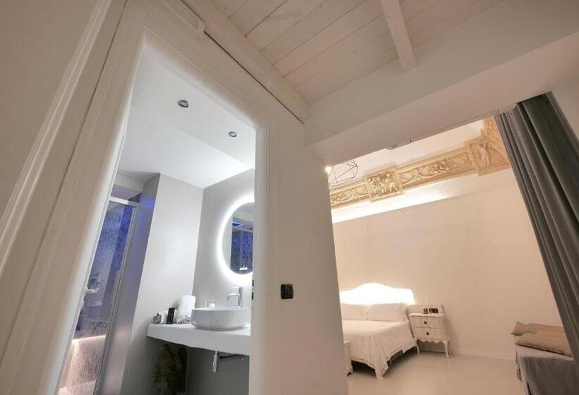 اتاق لوکس, Dimora San Giuseppe