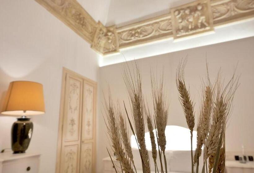 اتاق لوکس, Dimora San Giuseppe