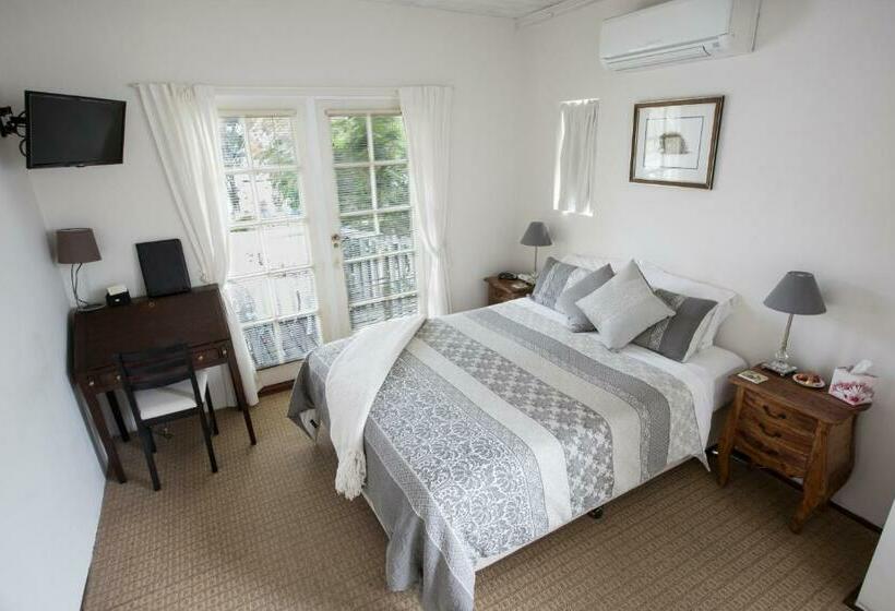 اتاق استاندارد با چشم‌انداز, Dunmoylen House