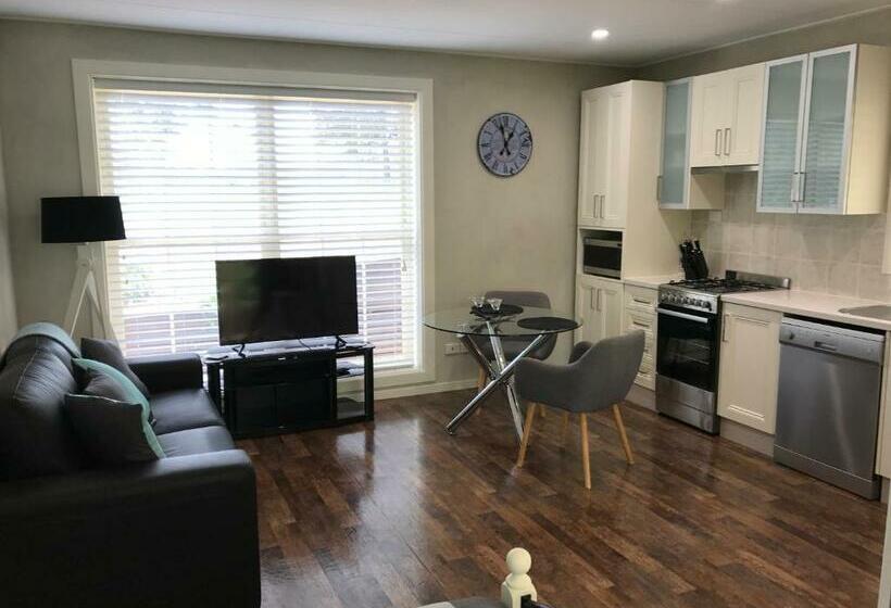 استودیو استاندارد با چشمانداز باغ, Pericoe Retreat