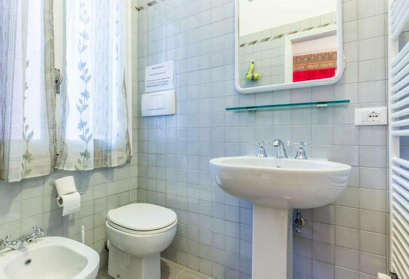 اتاق سوپریور, Venice Dose Guesthouse