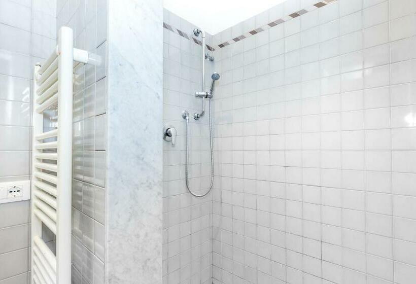 اتاق سوپریور, Venice Dose Guesthouse