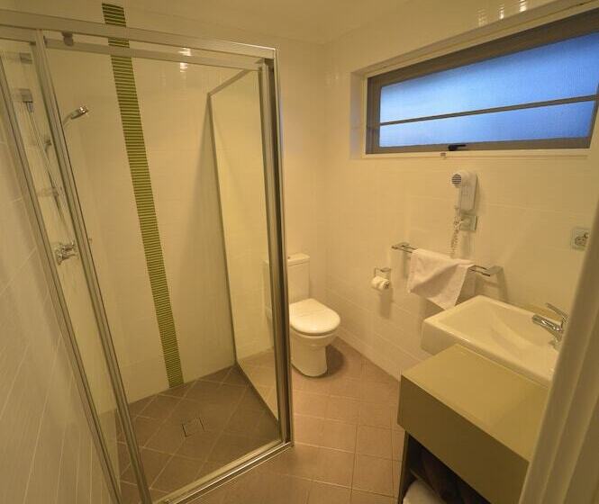 デラックスルーム, Bentley Motel