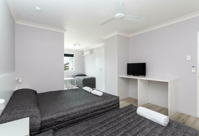 Четырехместный Номер Стандарт, Burleigh Gold Coast Motel