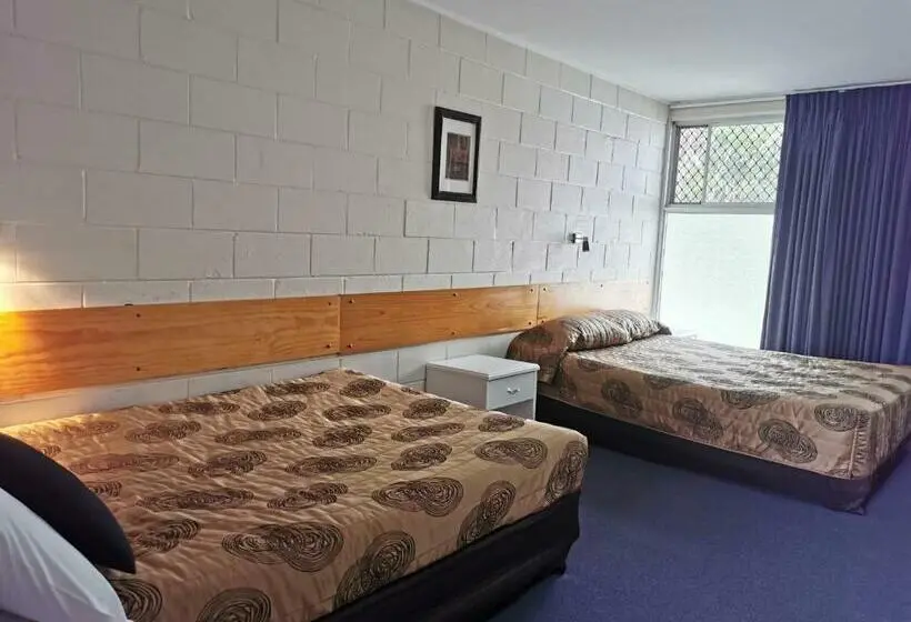 スタンダード4人部屋, Central Motel Ipswich