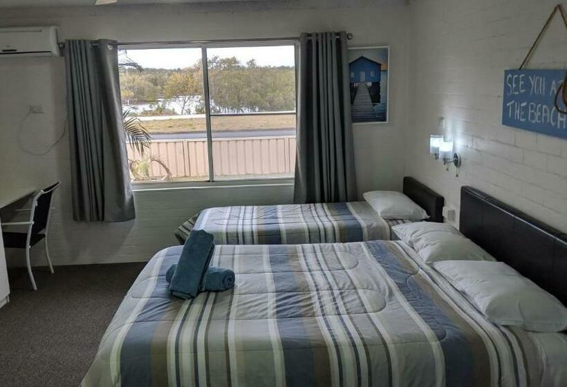 חדר סטנדרט, Harrington Village Motel