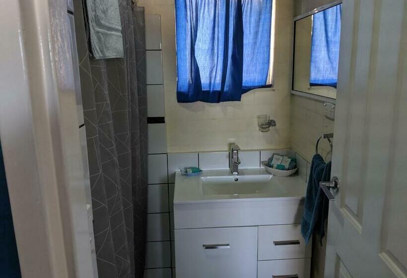 חדר סטנדרט, Harrington Village Motel