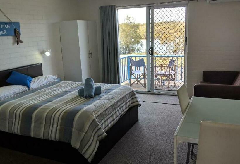 חדר סטנדרט, Harrington Village Motel