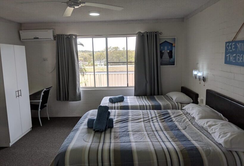 חדר סטנדרט, Harrington Village Motel