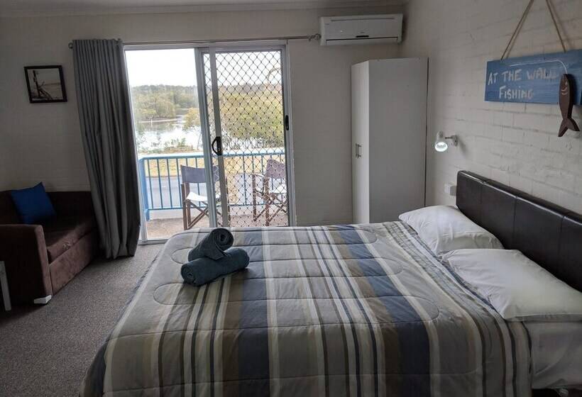 חדר סטנדרט, Harrington Village Motel