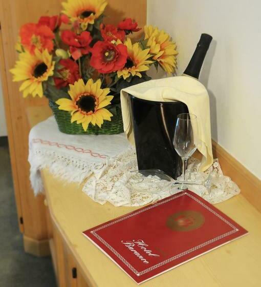 标准间带阳台, Barance