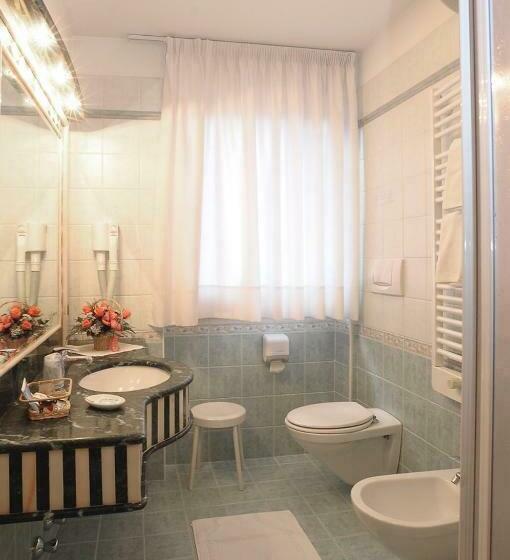 标准间带阳台, Barance