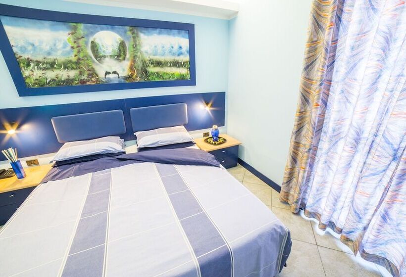 스탠다드 룸, Byron