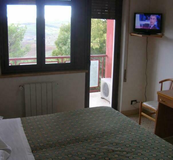 חדר סטנדרט עם מרפסת, Millepini