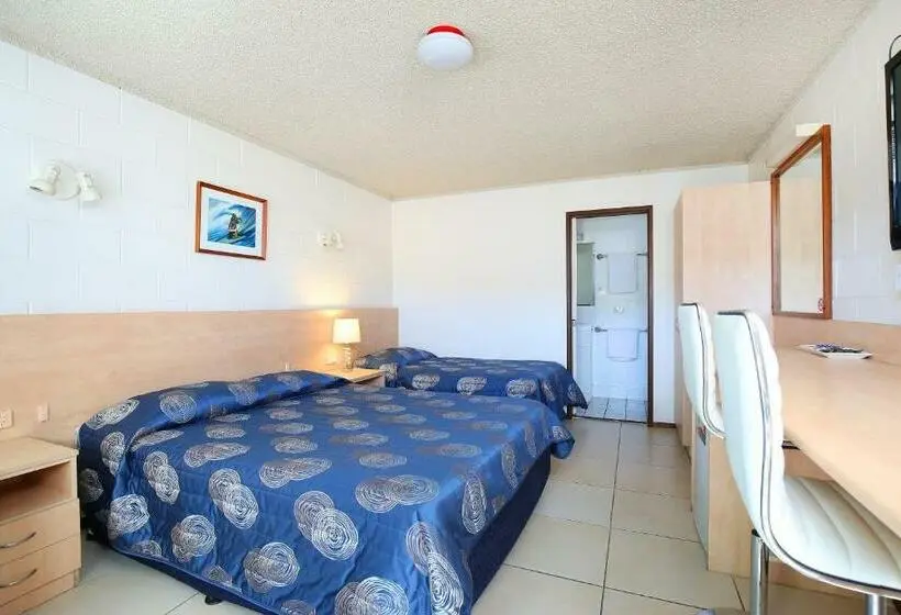 デラックスルーム, Moffat Beach Motel Caloundra