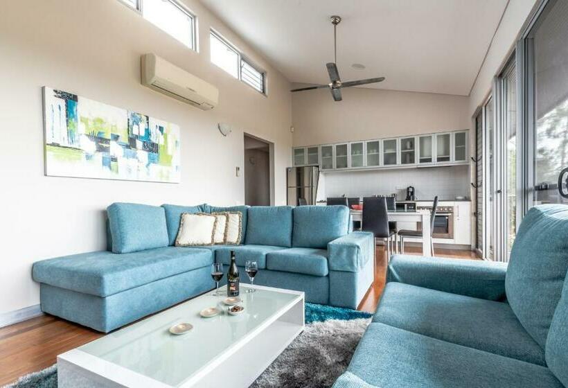 וילה בת חדר שינה 1, Adina Vineyard