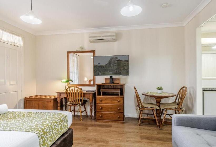 اتاق لوکس خانوادگی, Ballina Heritage Inn