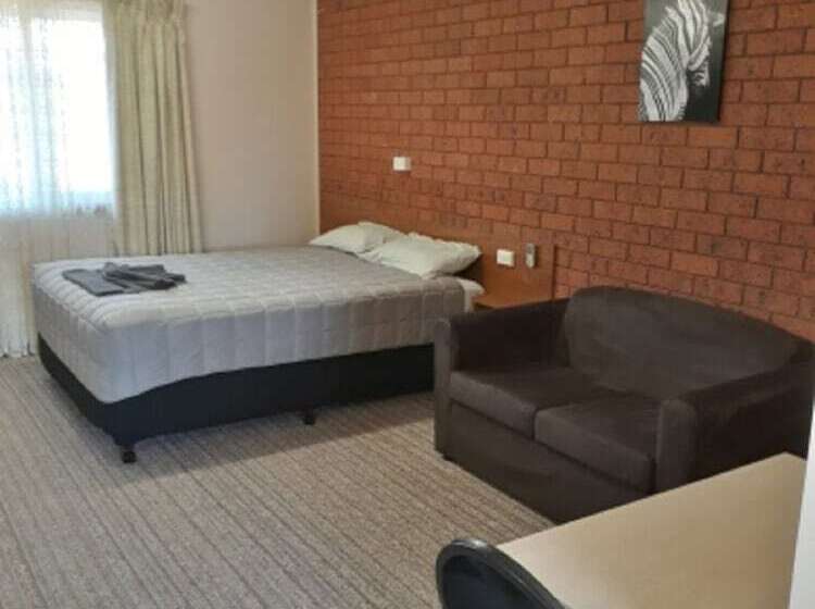 غرفة ديلوكس, Castlereagh Motor Inn