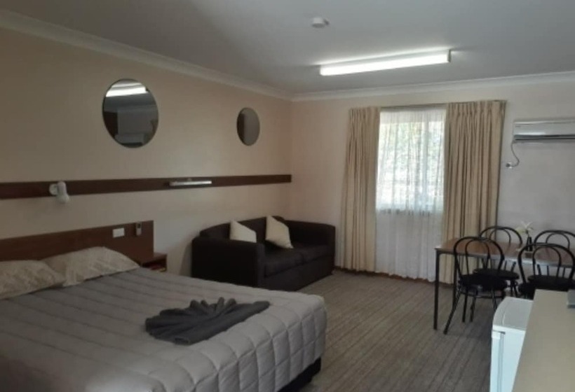 شقة غرفتين, Castlereagh Motor Inn