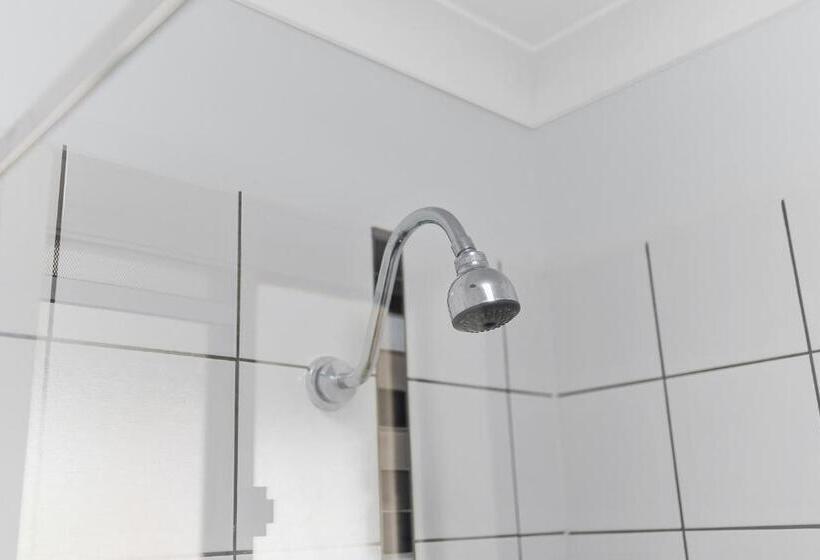 חדר סטנדרט, Castlereagh Motor Inn