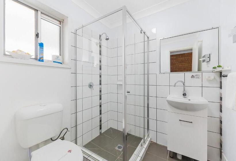 غرفة قياسية, Castlereagh Motor Inn