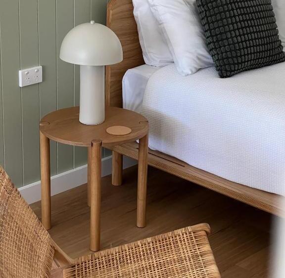 חדר סטודיו סטנדרד, Archy S On The Lake