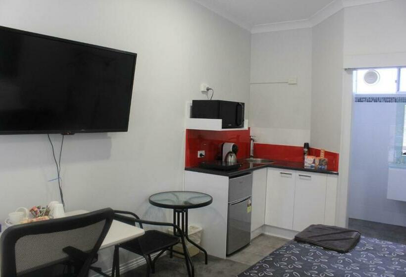 اتاق استاندارد با آشپزخانه, Motel24seven And Apartments