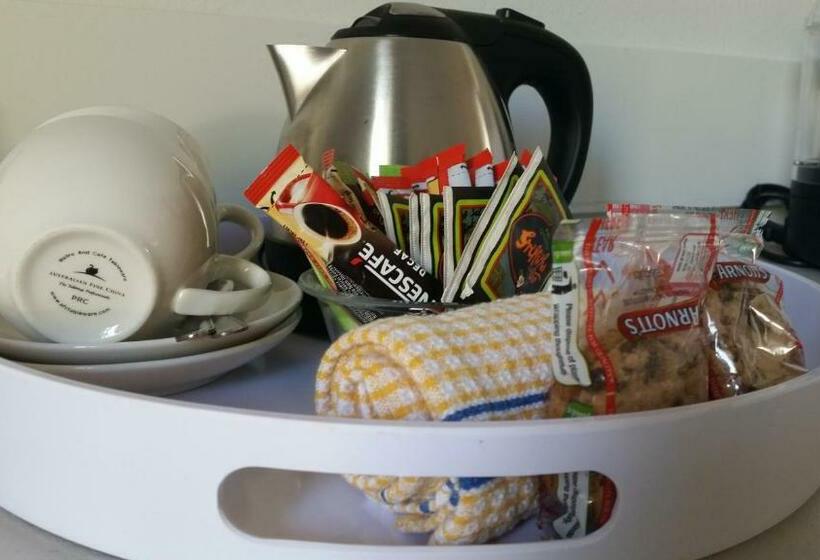 اتاق استاندارد با آشپزخانه, Motel24seven And Apartments