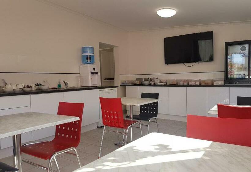 اتاق استاندارد با آشپزخانه, Motel24seven And Apartments