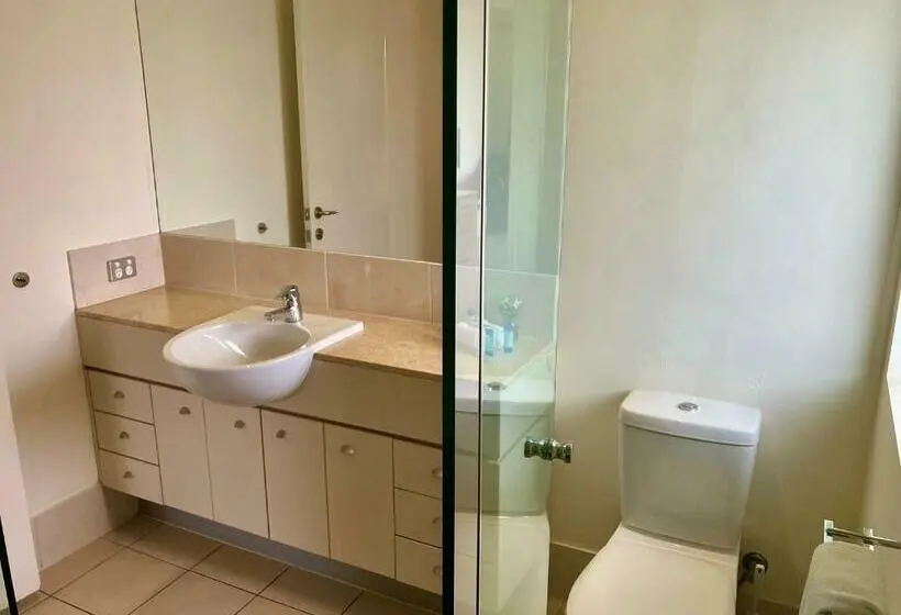 استودیوی استاندارد, Ocean Views Resort Caloundra