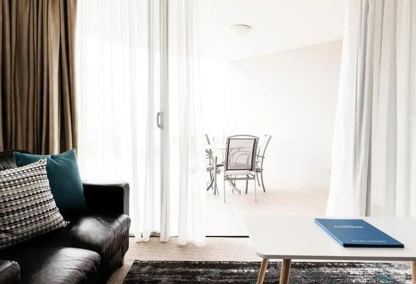 آپارتمان 2 خوابه با چشم‌انداز دریا, Ocean Views Resort Caloundra