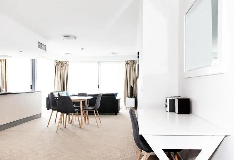 آپارتمان 2 خوابه با چشم‌انداز دریا, Ocean Views Resort Caloundra
