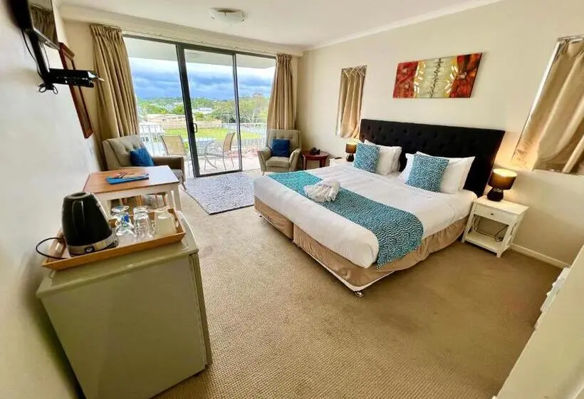 Economy Studio, Ocean Views Resort Caloundra