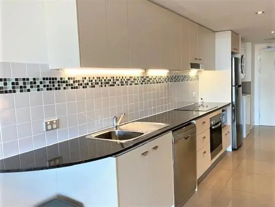 1 Bedroom Deluxe Apartment Sea View, Ocean Views Resort Caloundra