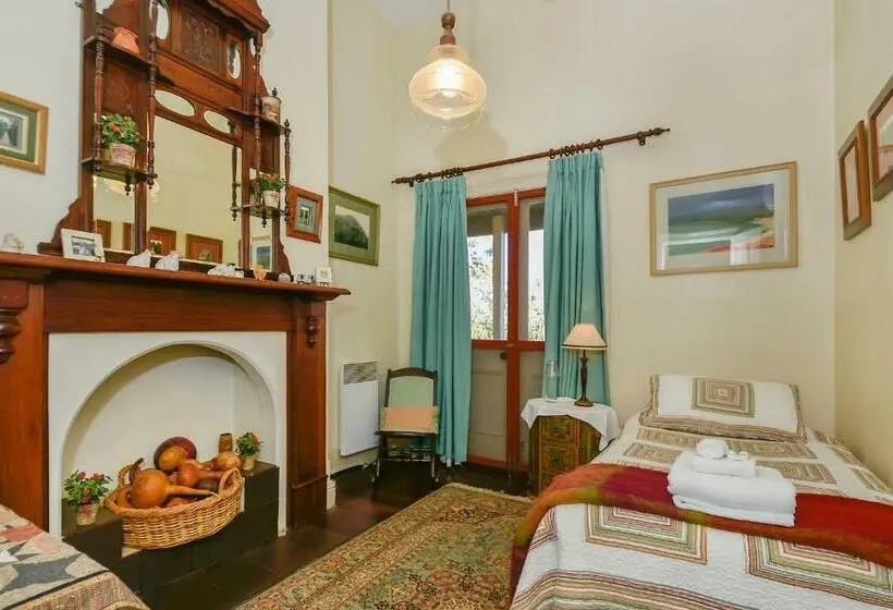 Standard Yhden Hengen Huone Jaettu Kylpyhuone, Ford House Bed & Breakfast