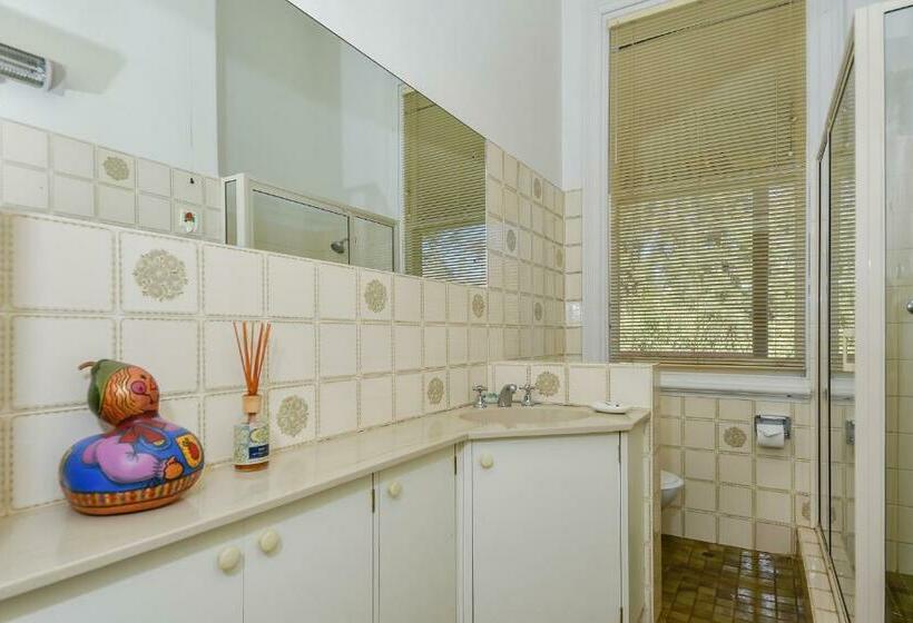 غرفة قياسية فردية حمام مشترك, Ford House Bed & Breakfast